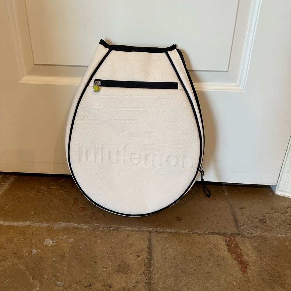 Lululemon Racket Bag 19L - Picture 4 of 9